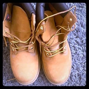Timberlands size 4.5